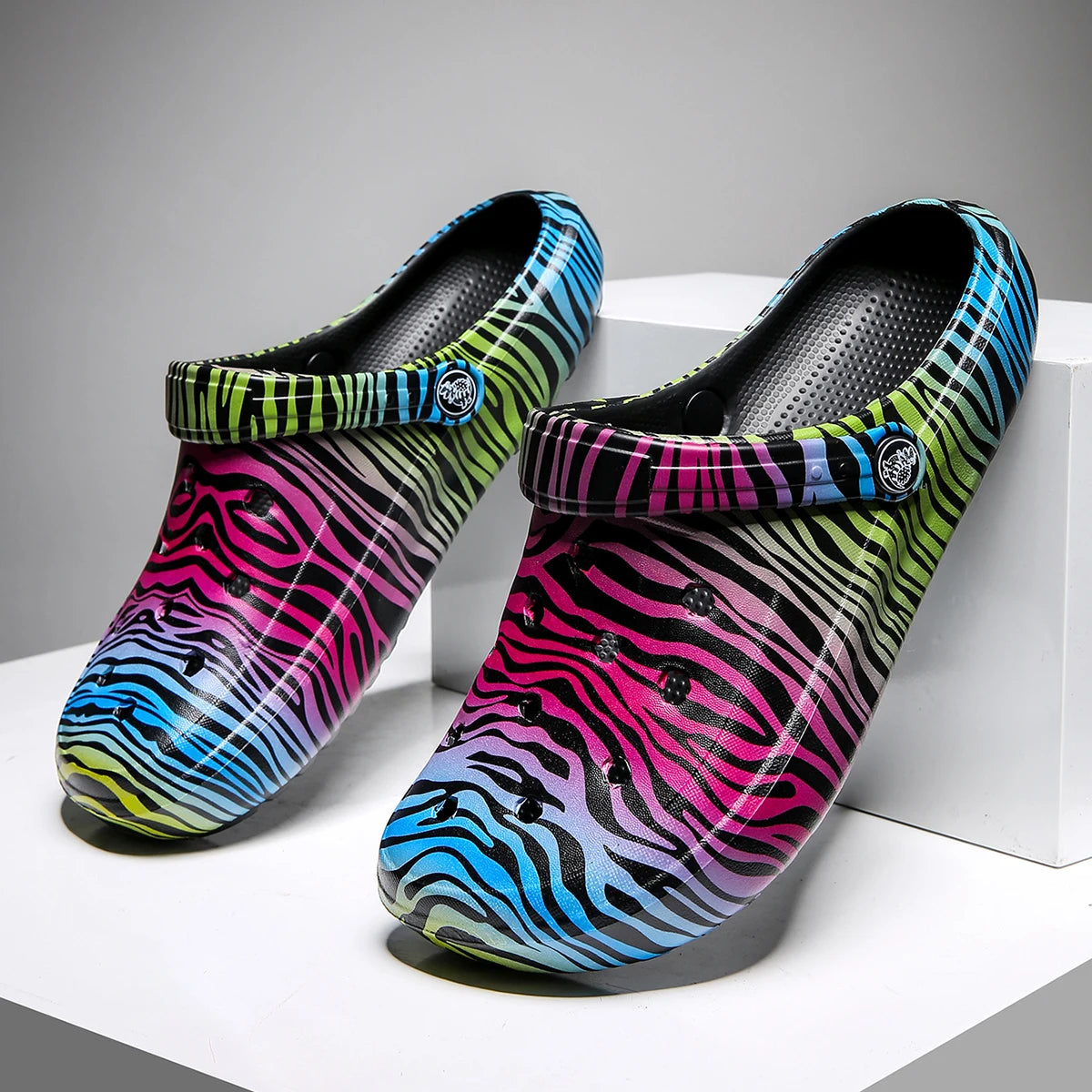 Slip On Lightweight Two-Way Wear Garden Clogs
