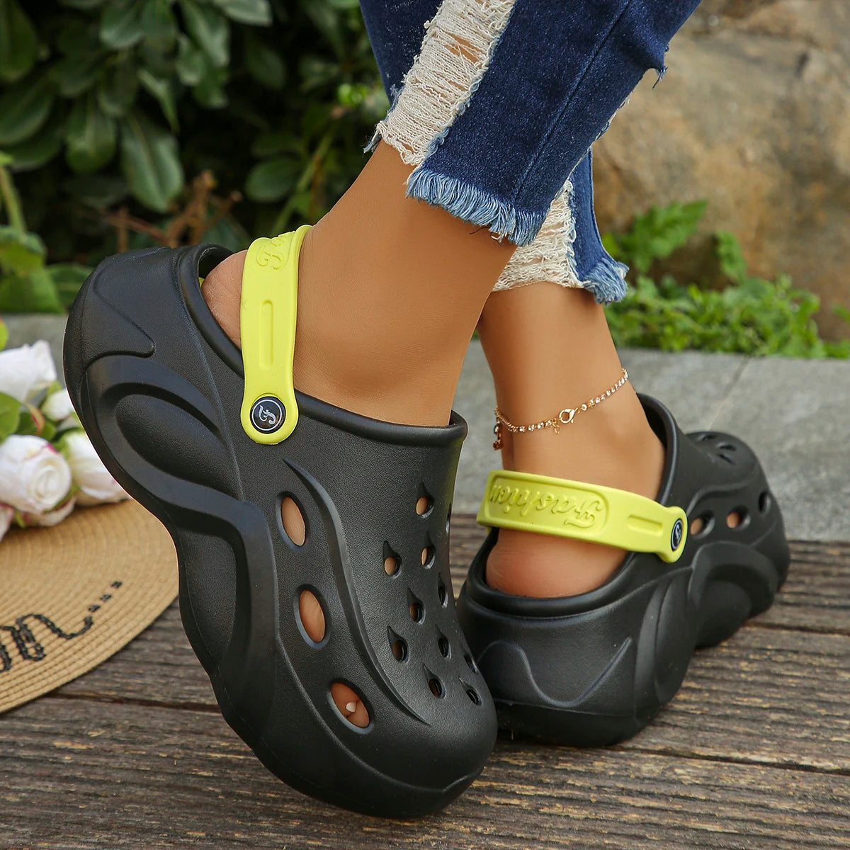 Outdoor Non Slip Beach Slippers
