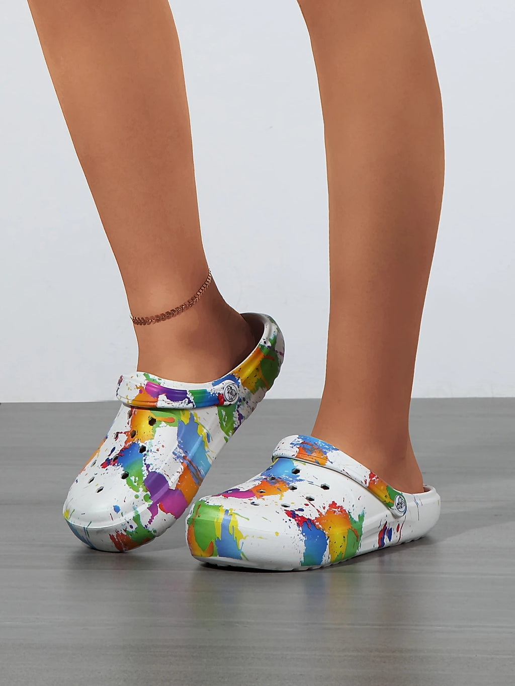 Slip On Lightweight Two-Way Wear Garden Clogs